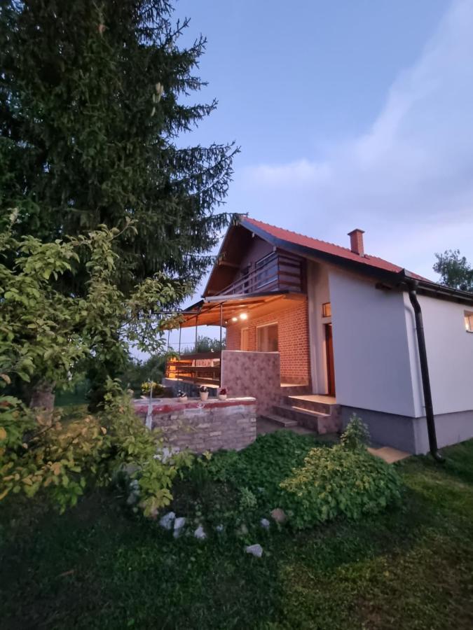 Vila Hoopovo House Fruska Gora Irig Exteriér fotografie